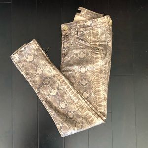 BUFFALO DAVID BITTON WAXED COATED SKINNY PANTS